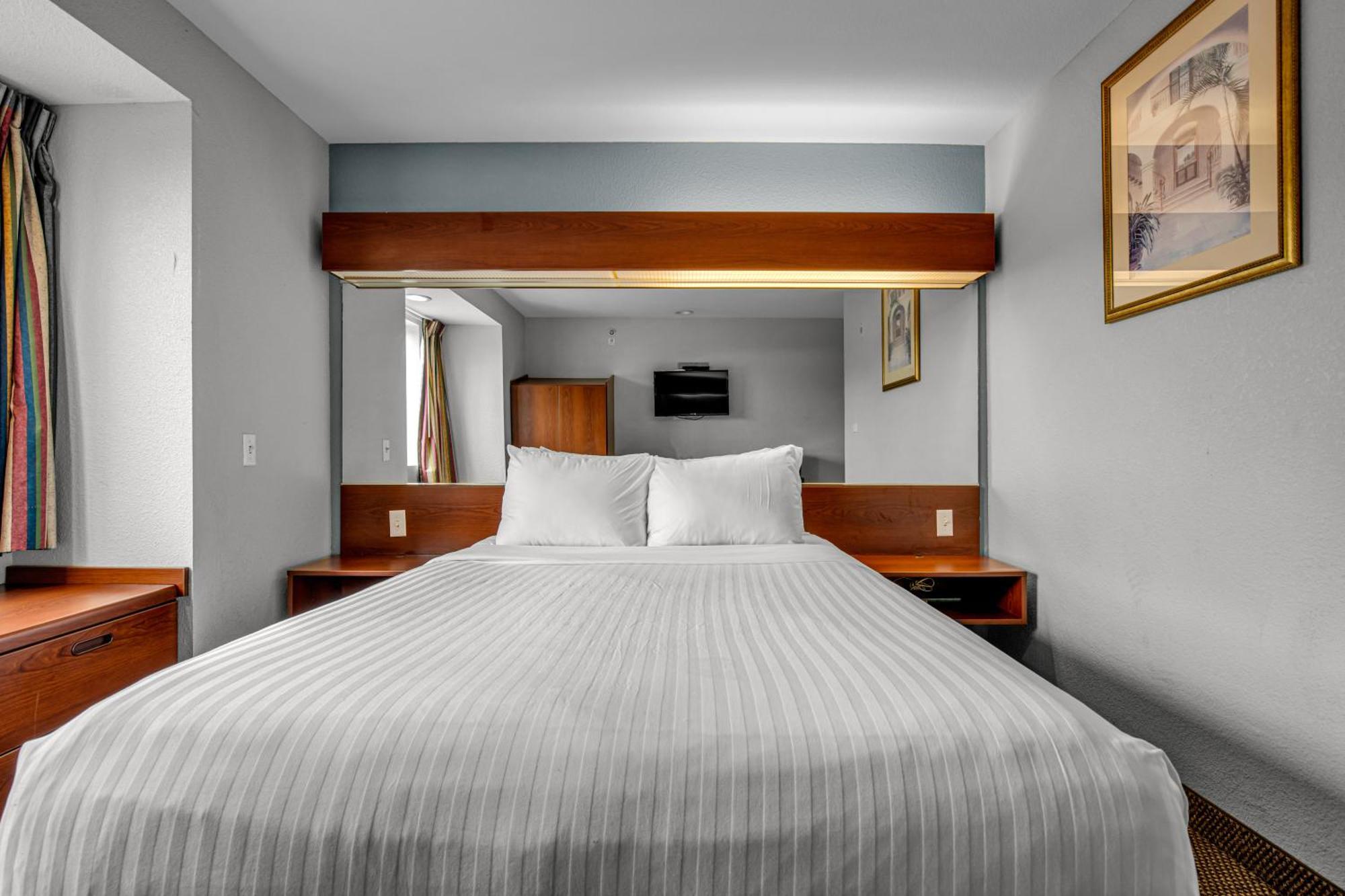 The Block Hotel Bentonville Exterior photo